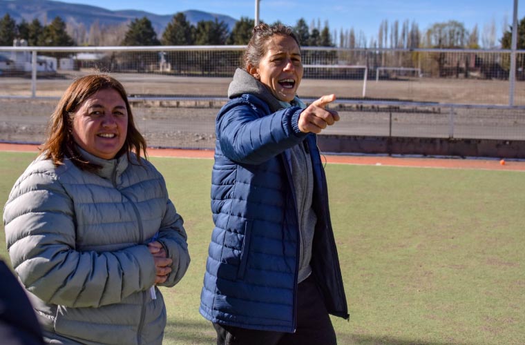 Las Leonas en Chos Malal