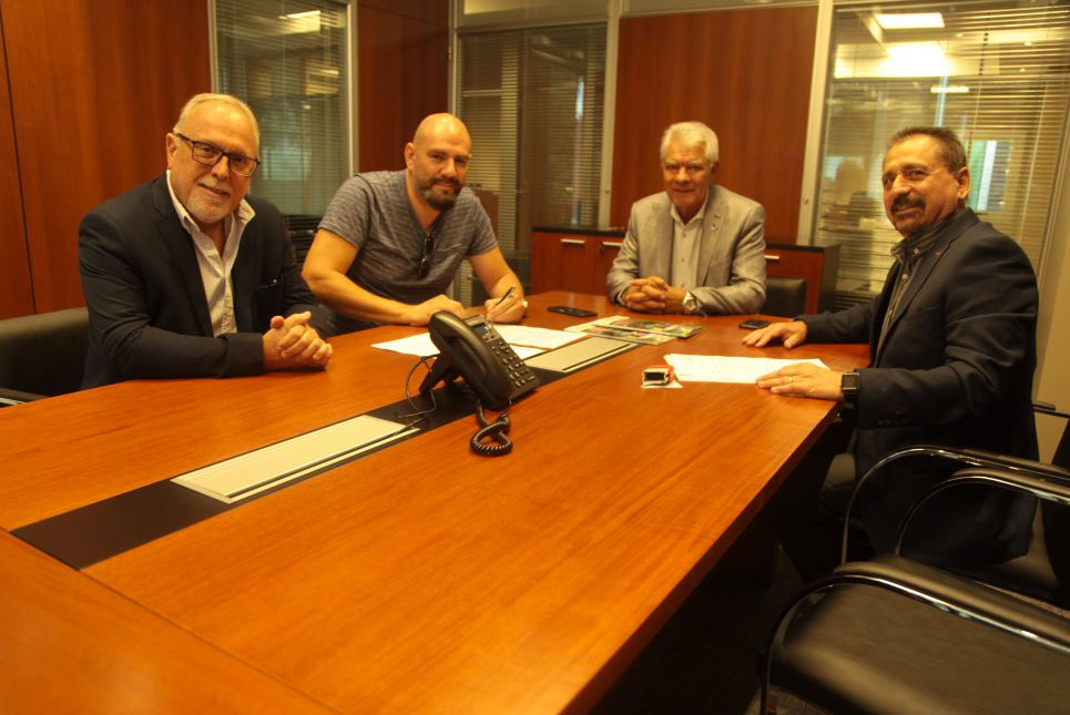 Firma de convenio con IJAN